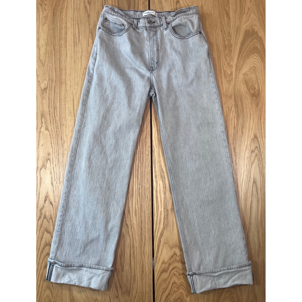 Abercrombie & Fitch The 90s Relaxed Jean Womens 31/12 Grey High Rise Y2K Style